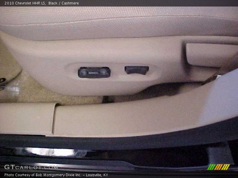 Black / Cashmere 2010 Chevrolet HHR LS