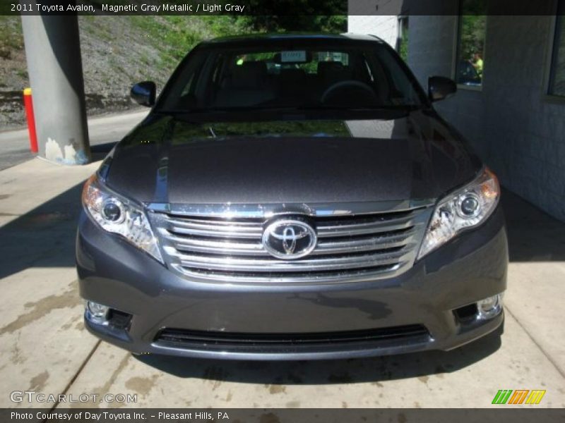 Magnetic Gray Metallic / Light Gray 2011 Toyota Avalon