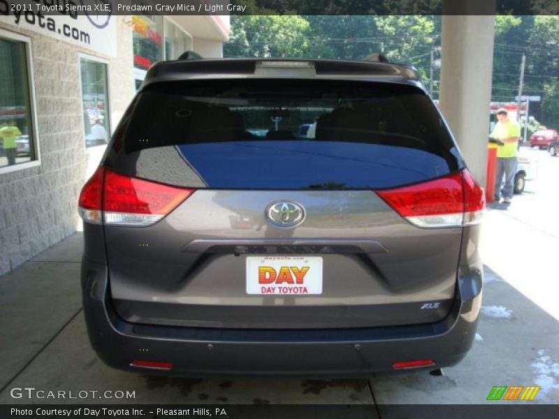 Predawn Gray Mica / Light Gray 2011 Toyota Sienna XLE