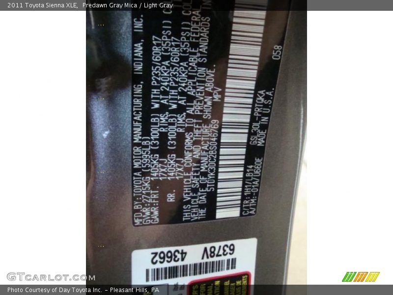 Predawn Gray Mica / Light Gray 2011 Toyota Sienna XLE