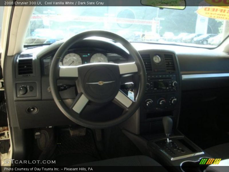 Cool Vanilla White / Dark Slate Gray 2008 Chrysler 300 LX
