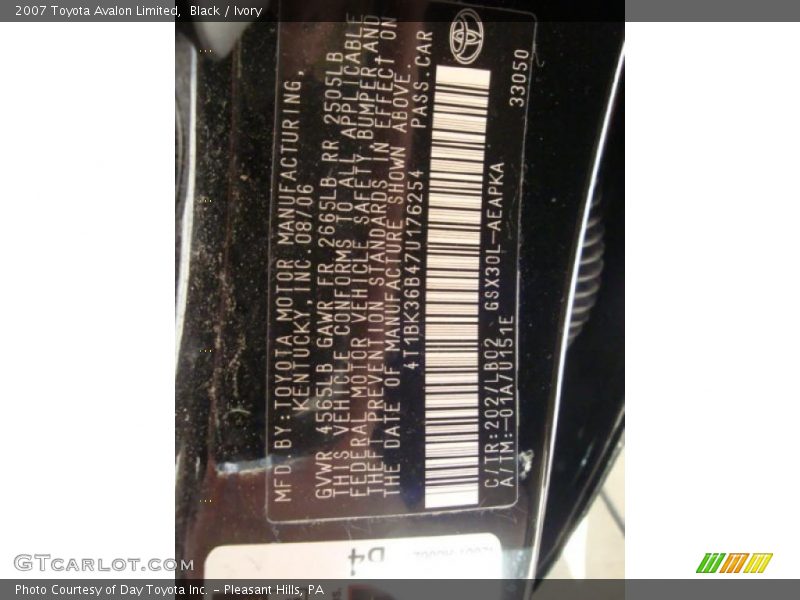 Black / Ivory 2007 Toyota Avalon Limited