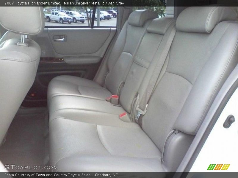 Millenium Silver Metallic / Ash Gray 2007 Toyota Highlander Limited