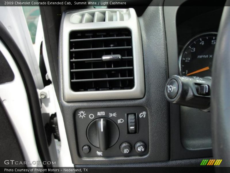 Summit White / Light Cashmere 2009 Chevrolet Colorado Extended Cab