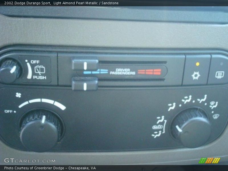 Light Almond Pearl Metallic / Sandstone 2002 Dodge Durango Sport