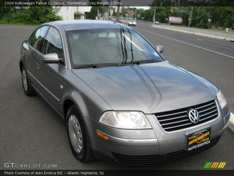 Stonehenge Grey Metallic / Grey 2004 Volkswagen Passat GL Sedan