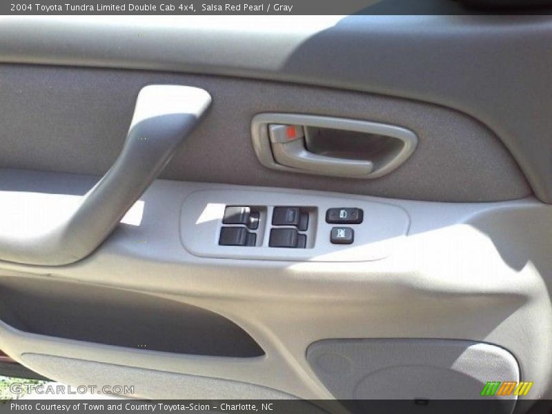 Salsa Red Pearl / Gray 2004 Toyota Tundra Limited Double Cab 4x4