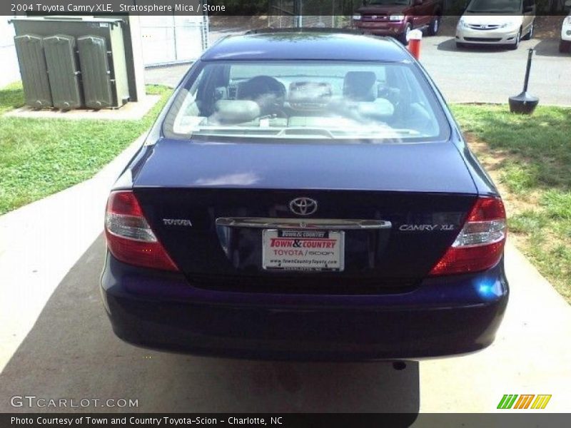 Stratosphere Mica / Stone 2004 Toyota Camry XLE