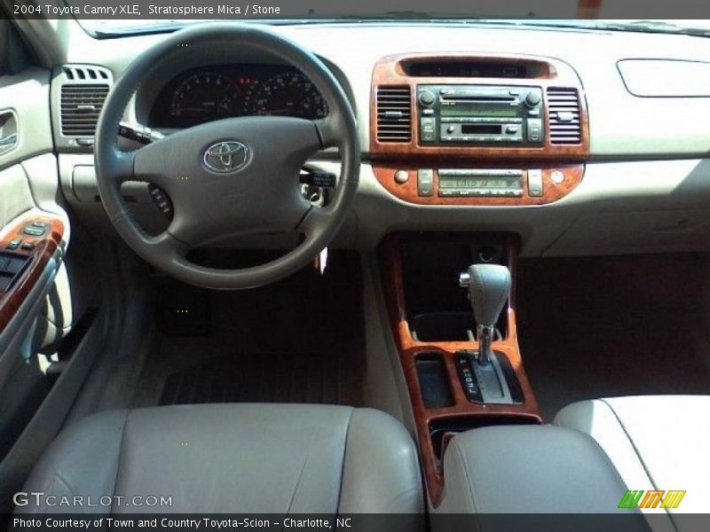 Stratosphere Mica / Stone 2004 Toyota Camry XLE