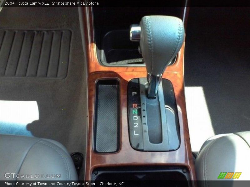 Stratosphere Mica / Stone 2004 Toyota Camry XLE