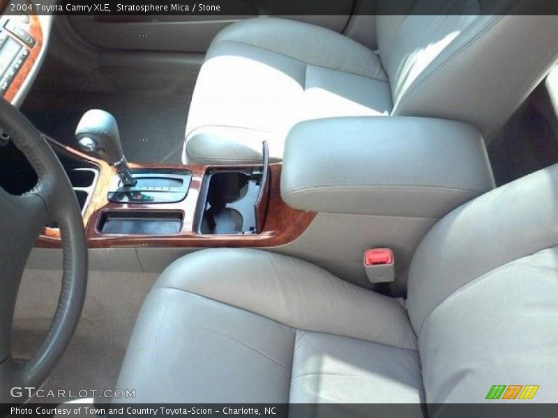 Stratosphere Mica / Stone 2004 Toyota Camry XLE