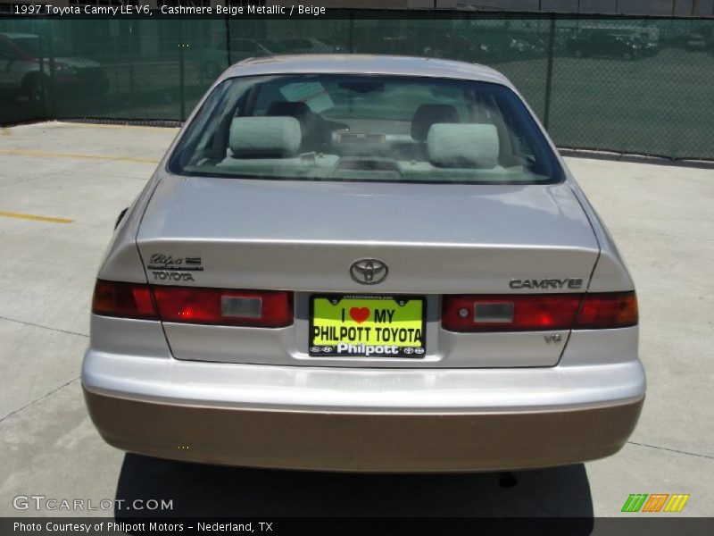 Cashmere Beige Metallic / Beige 1997 Toyota Camry LE V6
