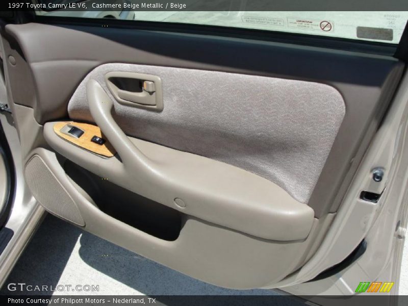 Cashmere Beige Metallic / Beige 1997 Toyota Camry LE V6