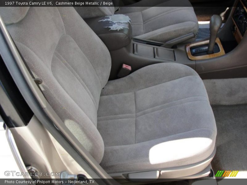 Cashmere Beige Metallic / Beige 1997 Toyota Camry LE V6