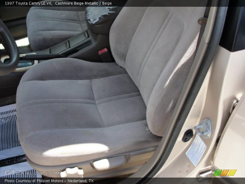 Cashmere Beige Metallic / Beige 1997 Toyota Camry LE V6