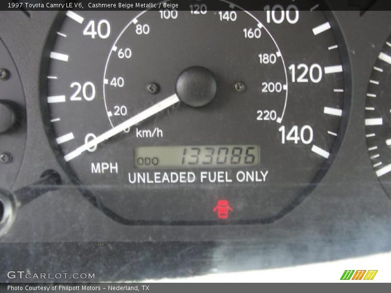 Cashmere Beige Metallic / Beige 1997 Toyota Camry LE V6