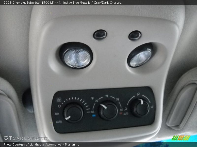 Indigo Blue Metallic / Gray/Dark Charcoal 2003 Chevrolet Suburban 1500 LT 4x4