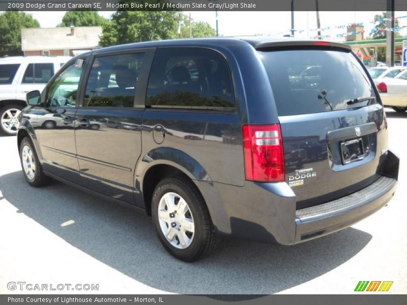 Modern Blue Pearl / Medium Slate Gray/Light Shale 2009 Dodge Grand Caravan SE