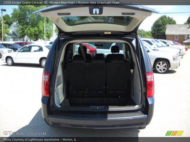 Modern Blue Pearl / Medium Slate Gray/Light Shale 2009 Dodge Grand Caravan SE