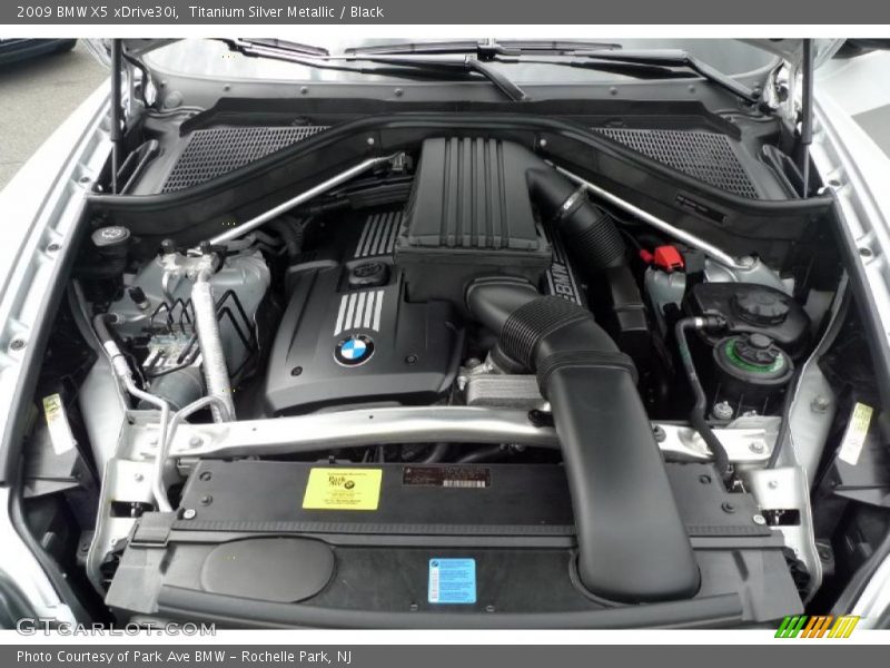 Titanium Silver Metallic / Black 2009 BMW X5 xDrive30i