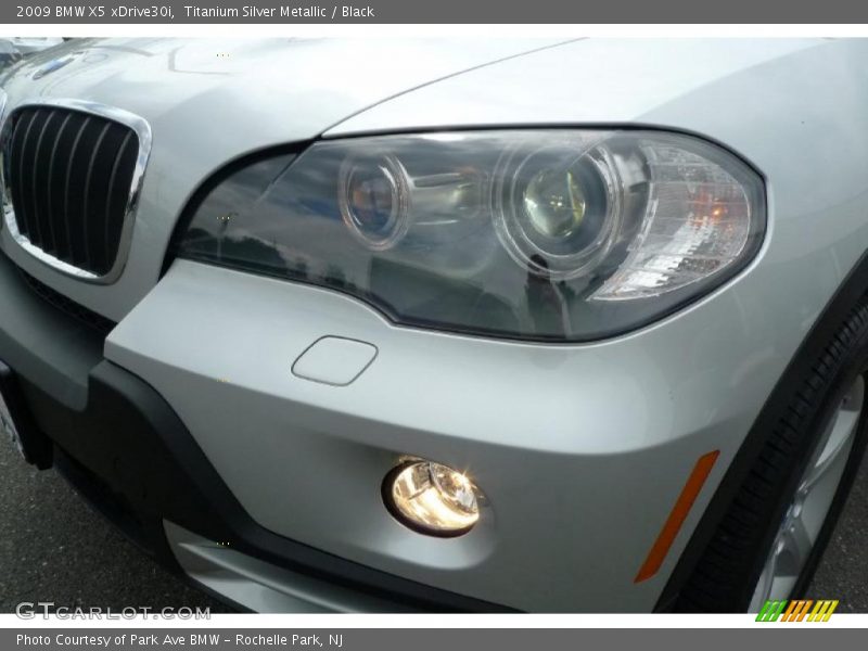 Titanium Silver Metallic / Black 2009 BMW X5 xDrive30i