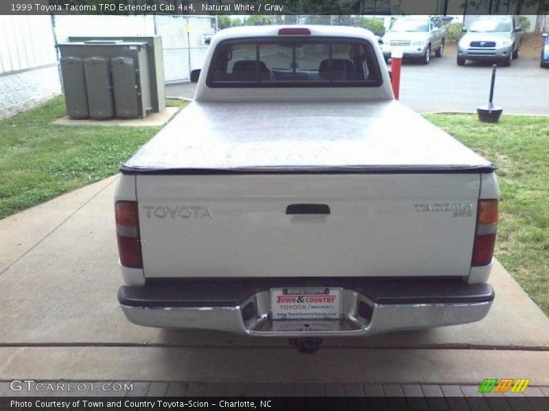 Natural White / Gray 1999 Toyota Tacoma TRD Extended Cab 4x4