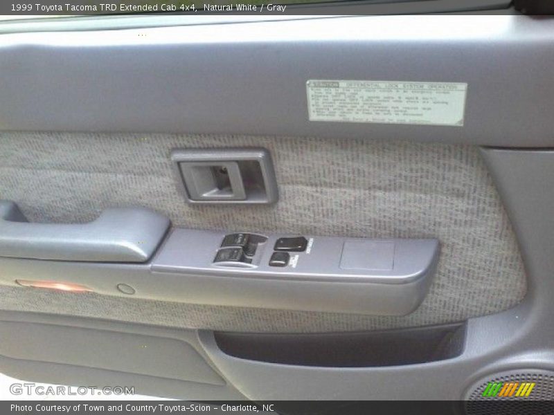 Natural White / Gray 1999 Toyota Tacoma TRD Extended Cab 4x4