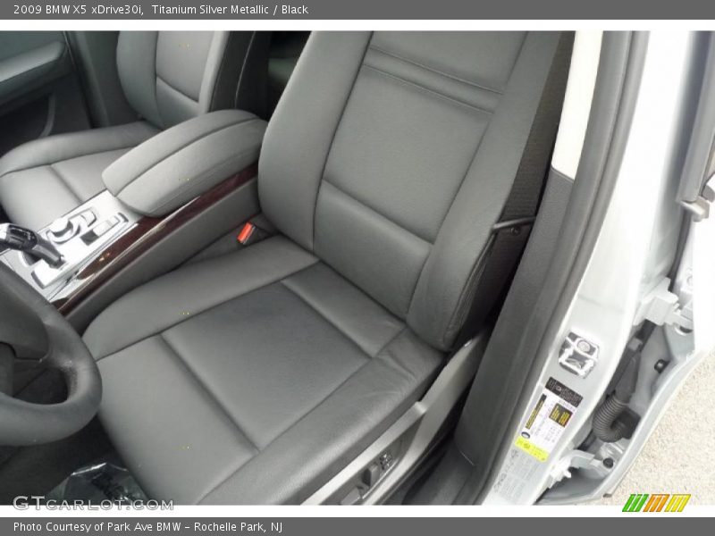 Titanium Silver Metallic / Black 2009 BMW X5 xDrive30i