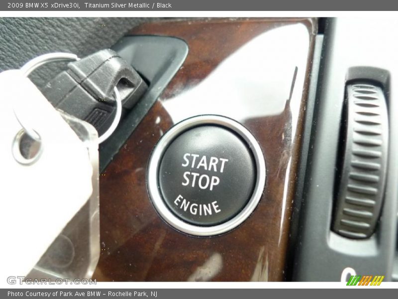 Titanium Silver Metallic / Black 2009 BMW X5 xDrive30i