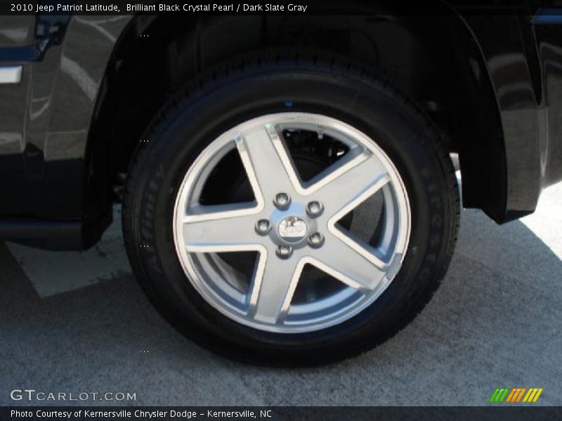 Brilliant Black Crystal Pearl / Dark Slate Gray 2010 Jeep Patriot Latitude