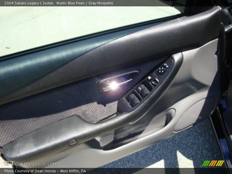 Mystic Blue Pearl / Gray Moquette 2004 Subaru Legacy L Sedan