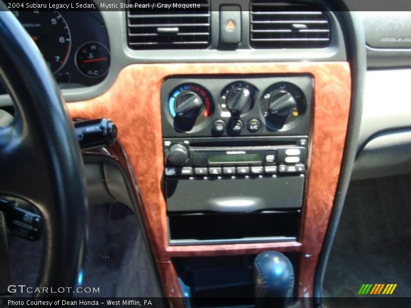 Mystic Blue Pearl / Gray Moquette 2004 Subaru Legacy L Sedan