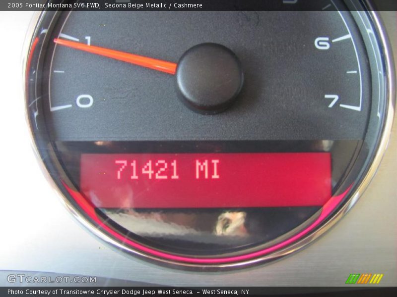 Sedona Beige Metallic / Cashmere 2005 Pontiac Montana SV6 FWD