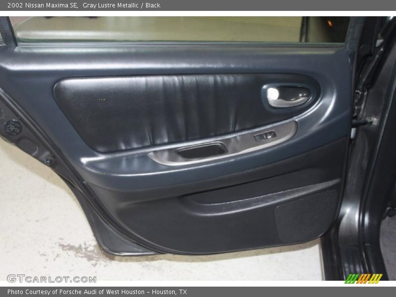Gray Lustre Metallic / Black 2002 Nissan Maxima SE