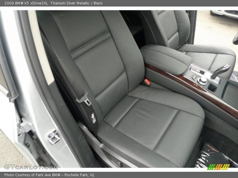 Titanium Silver Metallic / Black 2009 BMW X5 xDrive30i