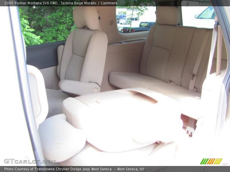 Sedona Beige Metallic / Cashmere 2005 Pontiac Montana SV6 FWD