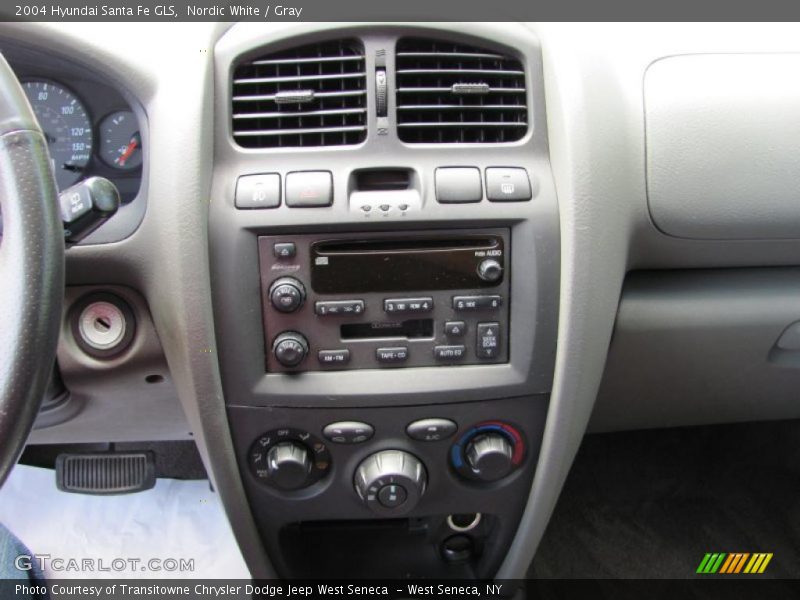 Nordic White / Gray 2004 Hyundai Santa Fe GLS