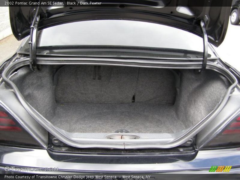Black / Dark Pewter 2002 Pontiac Grand Am SE Sedan