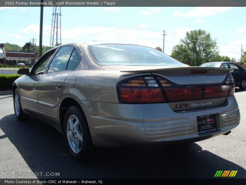 Light Bronzemist Metallic / Taupe 2003 Pontiac Bonneville SE