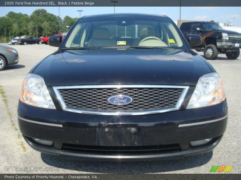 Black / Pebble Beige 2005 Ford Five Hundred SEL
