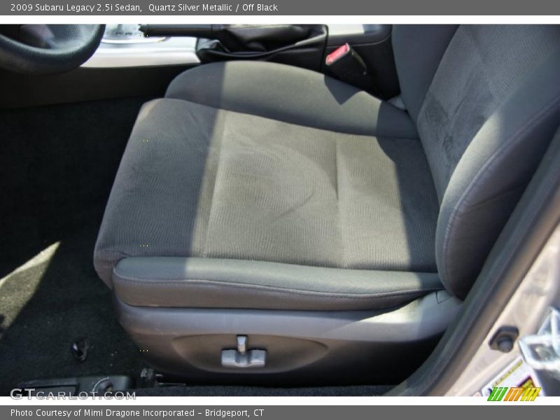 Quartz Silver Metallic / Off Black 2009 Subaru Legacy 2.5i Sedan