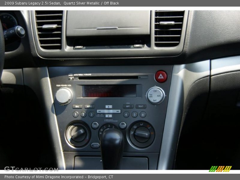 Quartz Silver Metallic / Off Black 2009 Subaru Legacy 2.5i Sedan