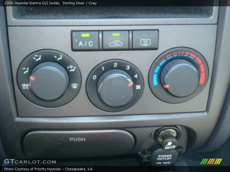 Sterling Silver / Gray 2006 Hyundai Elantra GLS Sedan