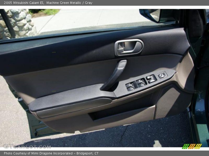 Machine Green Metallic / Gray 2005 Mitsubishi Galant ES