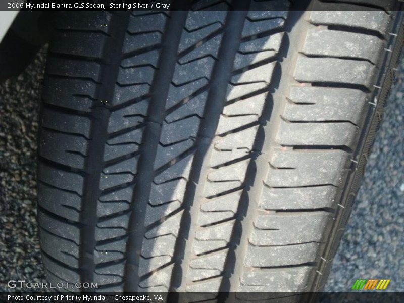 Sterling Silver / Gray 2006 Hyundai Elantra GLS Sedan