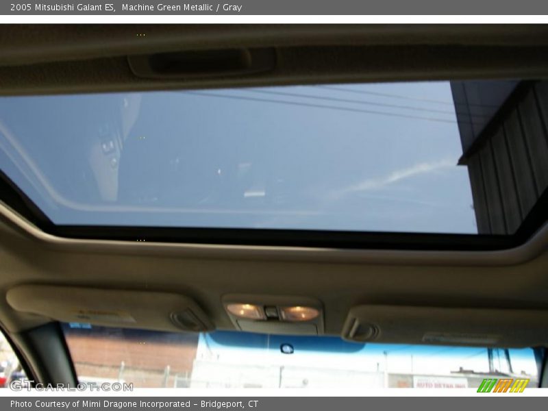 Machine Green Metallic / Gray 2005 Mitsubishi Galant ES