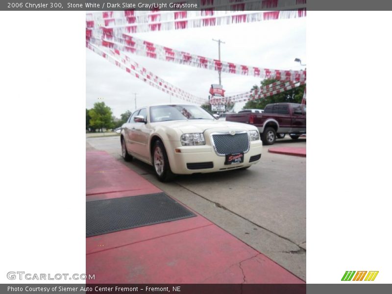 Stone White / Dark Slate Gray/Light Graystone 2006 Chrysler 300