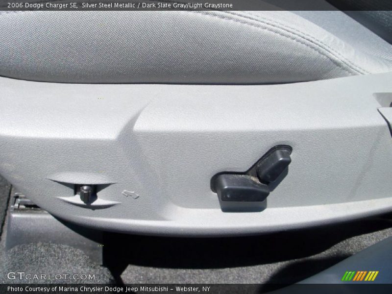 Silver Steel Metallic / Dark Slate Gray/Light Graystone 2006 Dodge Charger SE
