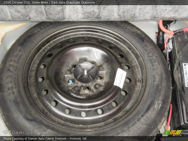 Stone White / Dark Slate Gray/Light Graystone 2006 Chrysler 300