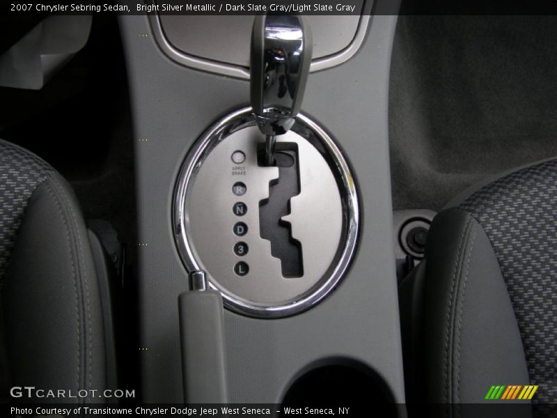 Bright Silver Metallic / Dark Slate Gray/Light Slate Gray 2007 Chrysler Sebring Sedan